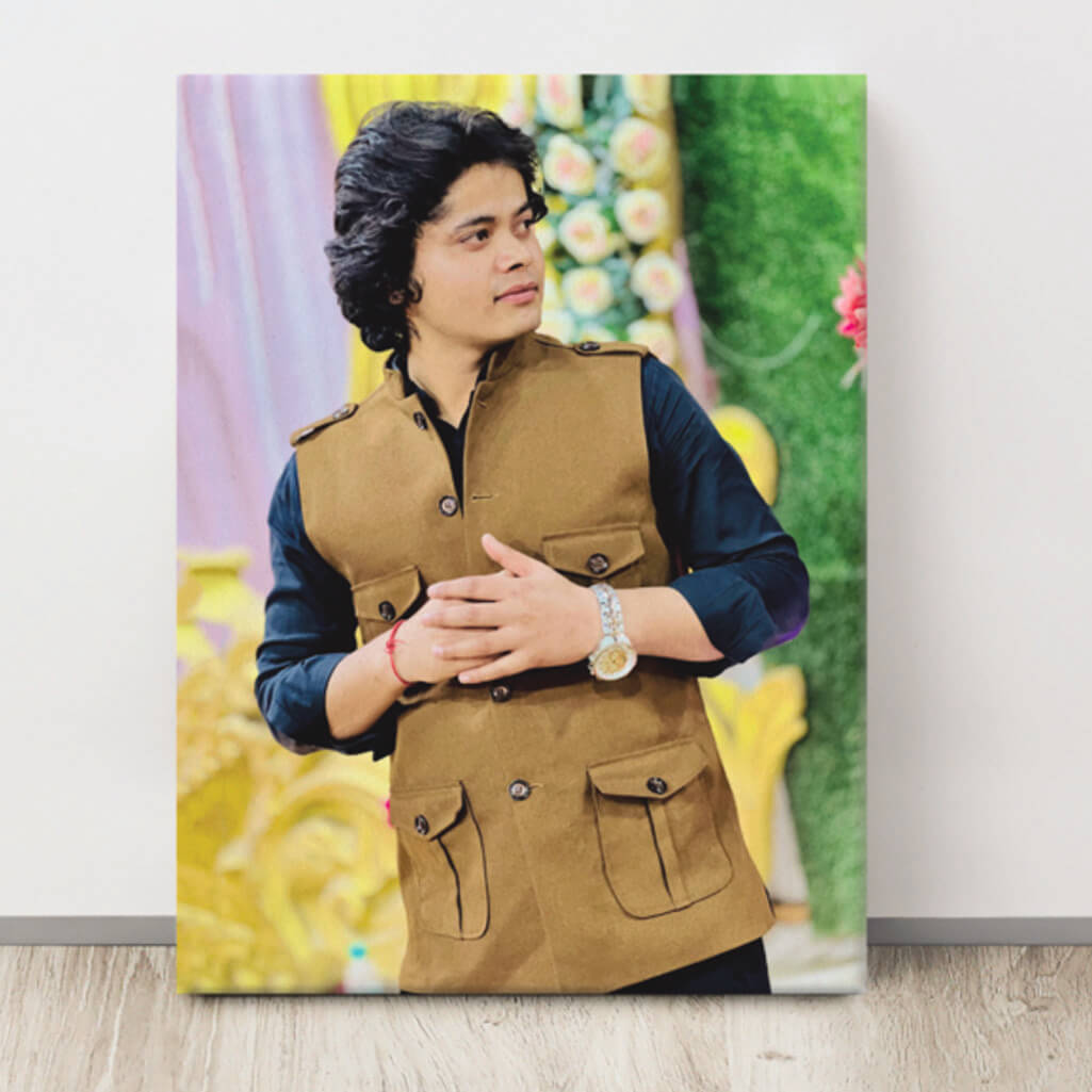  Giftanna Personalized Canvas Photo Frame with Wooden Frame , Size - 16x12 inches